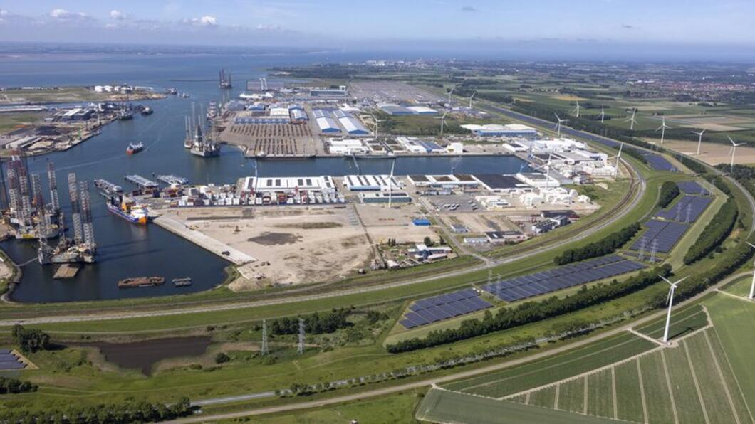 foto van provincie Zeeland  over ammoniakterminal Evolution