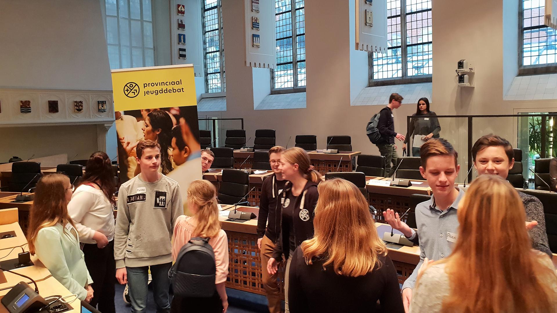 20181126_155731 winnaars jrt jeugddebat.jpg